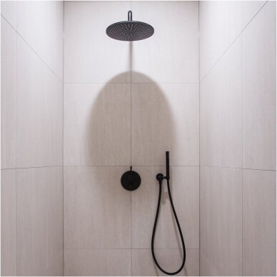 Potinkinė dušo sistema BUGNATESE Kobuk su dušo galva ir rankiniu dušeliu (Įvairių spalvų pasirinkimas)